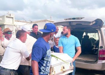 Dan el último adiós a Noelbin, el adolescente muerto a manos de otro cuando salían del politécnico