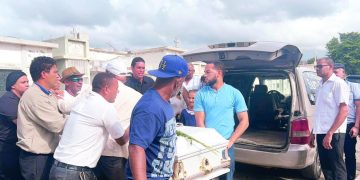 Dan el último adiós a Noelbin, el adolescente muerto a manos de otro cuando salían del politécnico