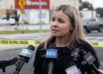 Cuatro muertos y 11 heridos en una fiesta en California