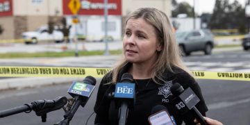 Cuatro muertos y 11 heridos en una fiesta en California