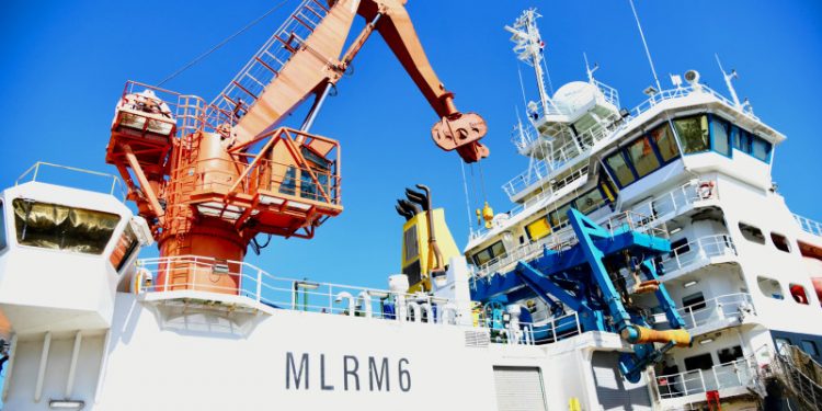 Buque RSS James Cook llega a República Dominicana para investigar fallas geológicas