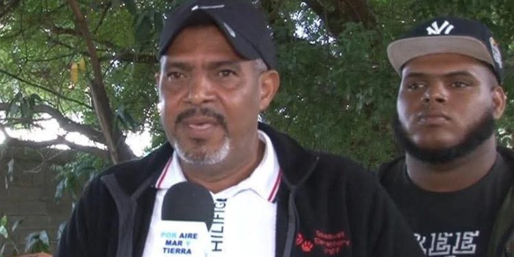 Muere dirigente choferil de Santiago en medio de una entrevista en vivo