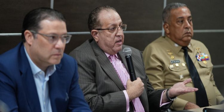 Gobierno continua trabajando en contra del comercio ilícito asiático