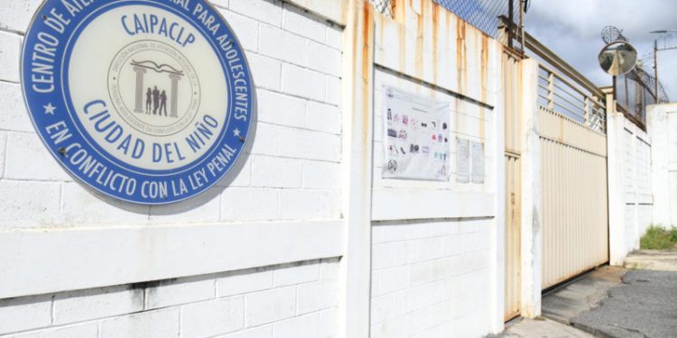 Vecinos revelan alto nivel de reincidencia entre menores del centro de Hato Nuevo