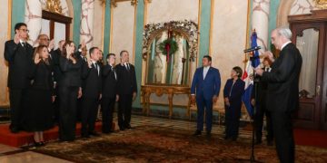 Juramentan nuevos jueces del Tribunal Superior Electoral