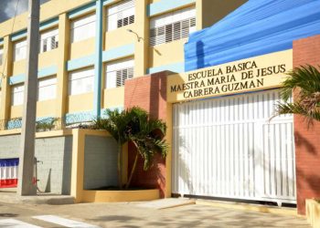DNCD aplica protocolo para contrarrestar el narcotráfico en entornos escolares