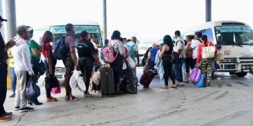 Aumenta el flujo de pasajeros al interior por Nochebuena y Navidad