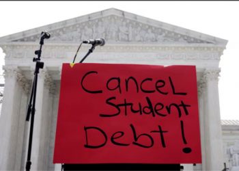 EE.UU. embargará en el 2026 los salarios de los deudores de préstamos estudiantiles