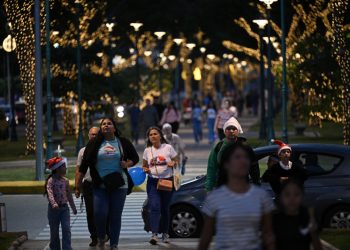 Venezuela celebra Navidad con ansiedad bajo la mira de Estados Unidos