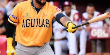 Águilas logran su primer triunfo del round robin contra los Gigantes