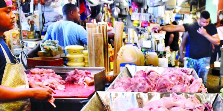 Precios del pollo y el cerdo se disparan para vísperas de Año Nuevo