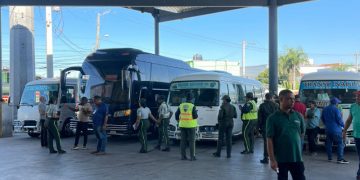 Ciudadanos desean que mejore la economía en el año nuevo