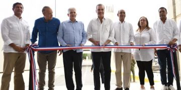 Presidente encabeza actividades hoy en la ciudad de Santiago