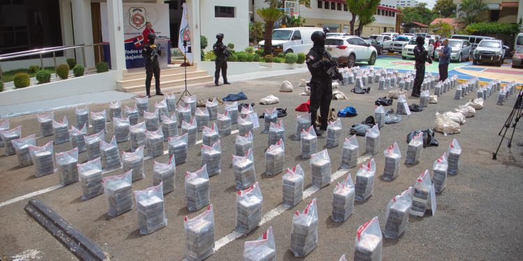 RD consolida liderazgo en la región en lucha contra narcotráfico; ocupa durante 2025 más de 31 toneladas