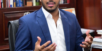 Abinader destituye al rector del ITLA, Rafael Féliz García