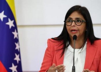 Corte Suprema de Venezuela ordena que Delcy Rodríguez asuma poderes de Maduro temporalmente