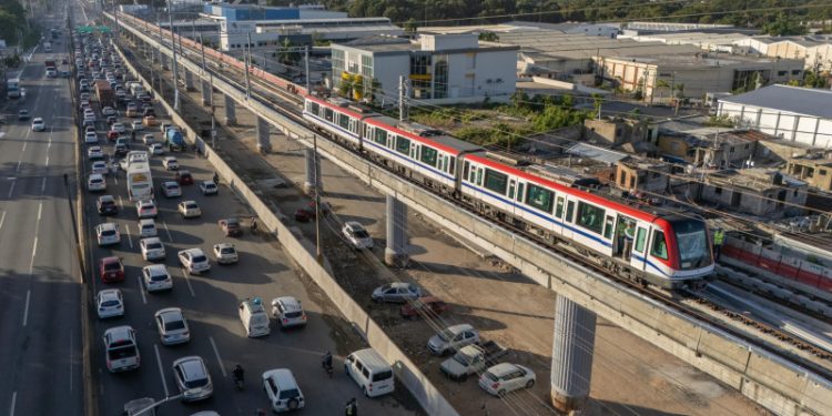 Entregas de obras en 2026 deben mejorar la movilidad en Santo Domingo y Santiago
