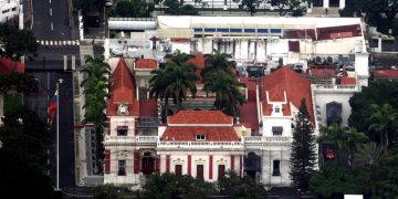 Disparos cerca del palacio presidencial de Venezuela por vuelo no autorizado de drones