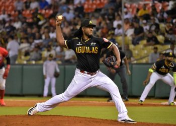 Águilas derrotan a Leones y se acercan a dos juegos