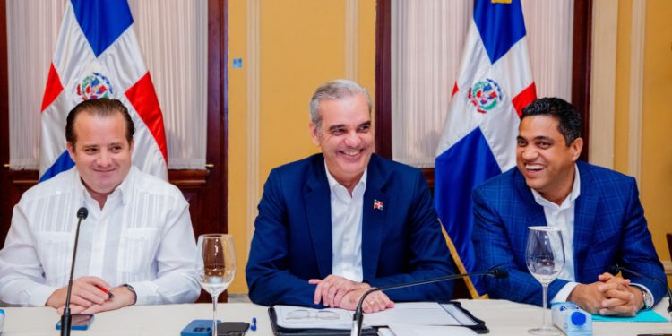 Luis Abinader: la organización de los JCC avanza conforme a lo planificado