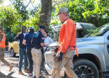 Pausan búsqueda de Brianna tras accidente de un agente del FBI