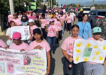 Marchan en Navarrete por Brianna Genao y otros niños desaparecidos
