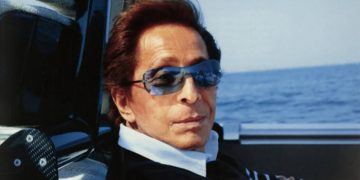 El diseñador italiano Valentino muere a los 93 años