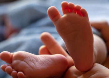 La brecha entre nacimientos y defunciones se estrecha, según datos de la JCE