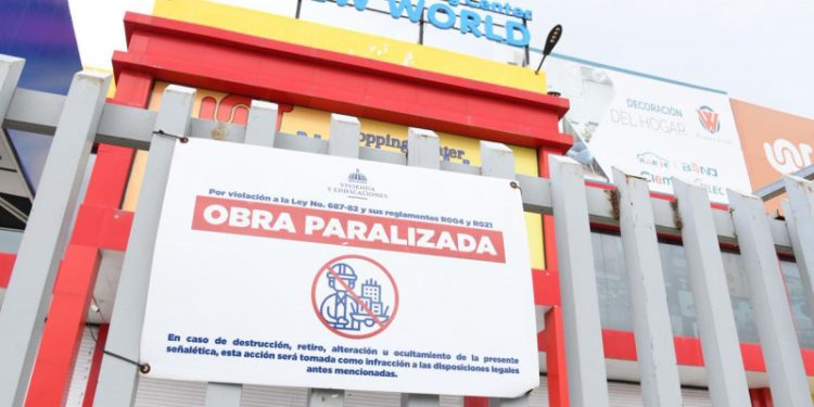 Comercios chinos en Santiago se saltan el cierre de negocios y optan por ventas vía Internet