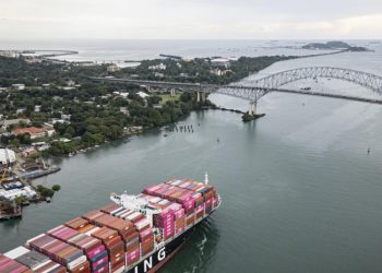 Corte Suprema Panamá anula concesión a firma hongkonesa en su canal