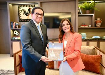 Daniel Rivera dice que visita de la embajadora Leah F. Campos a Santiago fortalece cooperación internacional