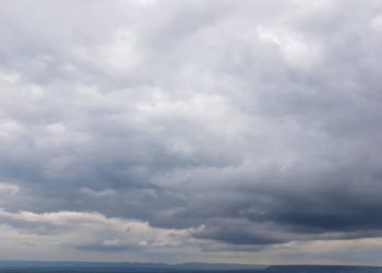 Nublados y probables lluvias podrían incidir este viernes en algunas provincias