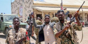 Egipto y EEUU coordinan acciones para poner fin a la guerra en Sudán en medio de escalada