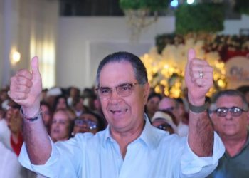 Presidente ordena que involucrados en SENASA devuelvan hasta el último peso robado