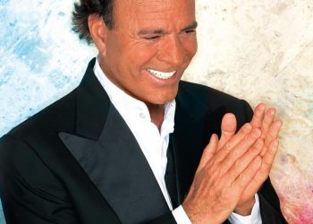 Cancillería española niega que haya abierto investigación a Julio Iglesias por visados a empleadas