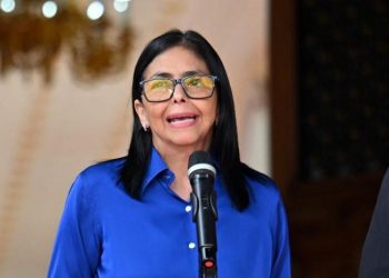 Venezuela abre su industria petrolera a capitales privados