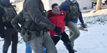 ICE contempla invertir cerca de 40,000 millones de dólares en centros de detención en EEUU