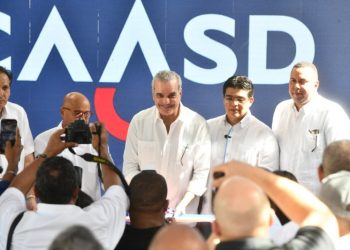 Abinader inaugura el remozamiento de la cañada de Los Peralejos en el Distrito Nacional