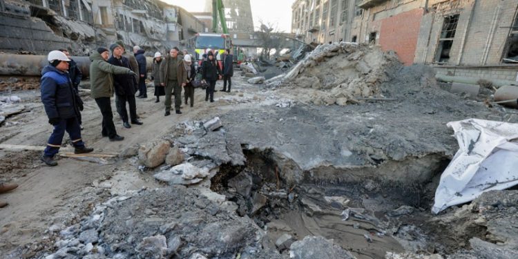 Trump insta a Putin a "poner fin a la guerra" tras reanudación de ataques rusos contra Ucrania