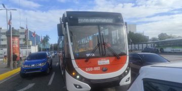 Gobierno pone en funcionamiento el nuevo corredor de autobuses Independencia