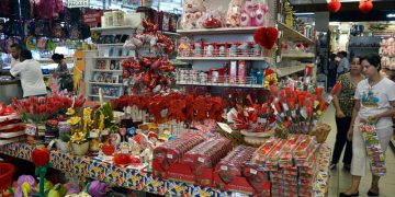 Dominicanos mantienen la tradición de celebrar San Valentín
