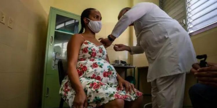 Asedio petrolero a Cuba es peligro para niños y embarazadas