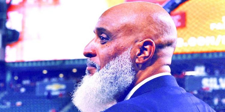 Lío económico y nepotismo provocan la renuncia de Tony Clark