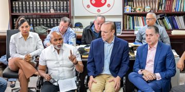 Alcaldía de Santiago y sectores público-privado acuerdan cronograma de trabajo en la Calle del Sol