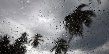 Cielo medio nublado y lluvias débiles a moderadas por remanentes frontales