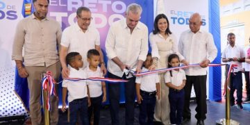 Abinader inaugura centro educativo inicial en honor a gobernadora Nelsy Cruz, fallecida en la tragedia Jet Set