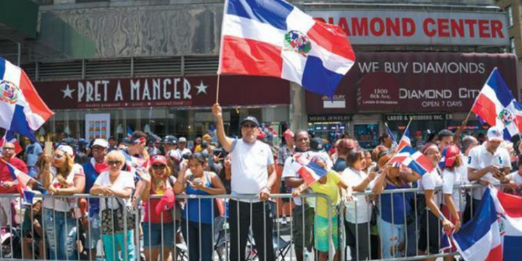 Dominicanos en el exterior podrán adquirir su cédula en mayo sin acudir en el mes de cumpleaños