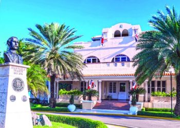 RD pide a los países involucrados en conflicto con Irán a no profundizar acciones militares