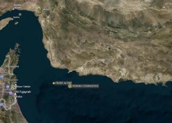 El Pentágono admite que el estrecho de Ormuz es un "entorno tácticamente complejo"