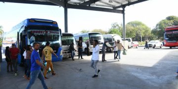 Varias rutas suben el pasaje del transporte público por aumentos en los combustibles